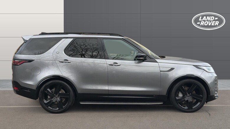 Land Rover Discovery 3.0 D300 R-Dynamic HSE 5dr Auto Diesel Station Wagon